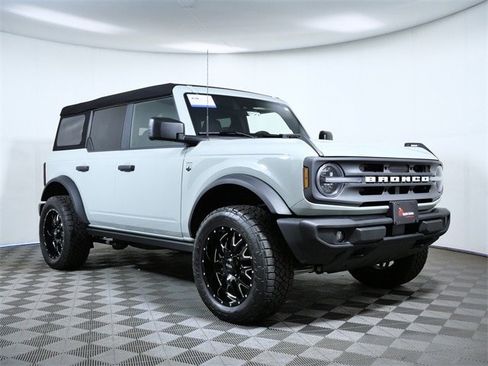 Certified 2024 Ford Bronco Big Bend image 1
