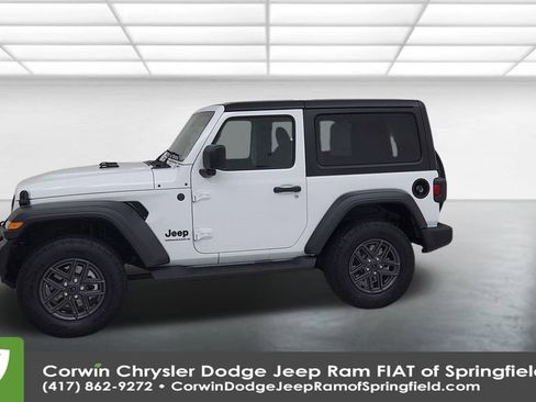 Used 2025 Jeep Wrangler Sport image 8