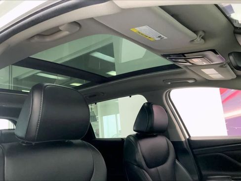 Used 2023 Hyundai Santa Fe SEL w/ Premium Package image 27