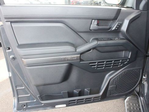 New 2026 Toyota 4Runner 4WD image 21