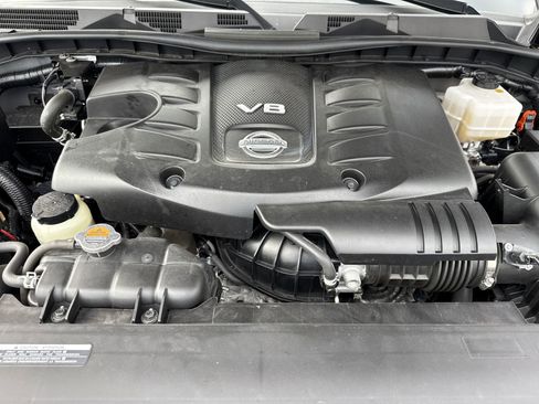 Used 2024 Nissan Armada SL w/ Captain's Chairs Package image 36