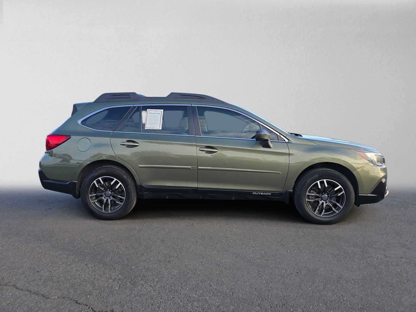 Used 2018 Subaru Outback 2.5i AWD/4WD image 2