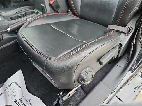 Used 2021 Jeep Gladiator Rubicon image 34