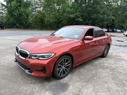 Used 2021 BMW 330i xDrive Sedan w/ Premium Package AWD/4WD image 6