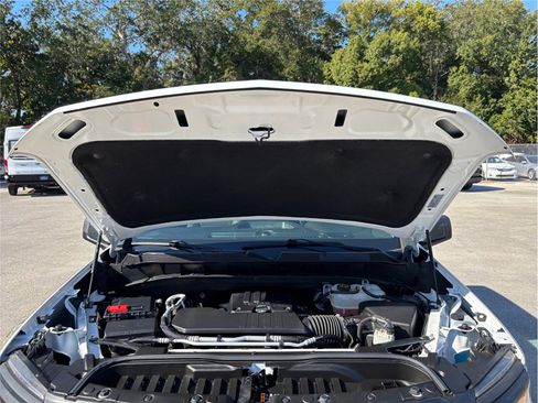 Used 2022 Chevrolet Silverado 1500 Custom image 42