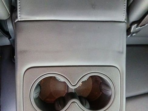 Used 2022 Cadillac XT5 Premium Luxury image 16