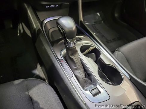 Used 2022 Chevrolet Malibu LT w/ Redline Edition FWD image 18