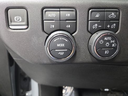 Used 2024 Chevrolet Silverado 1500 RST w/ Convenience Package II image 28