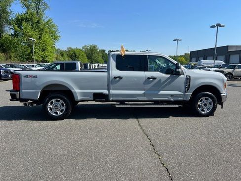Used 2025 Ford F250 XLT AWD/4WD image 8