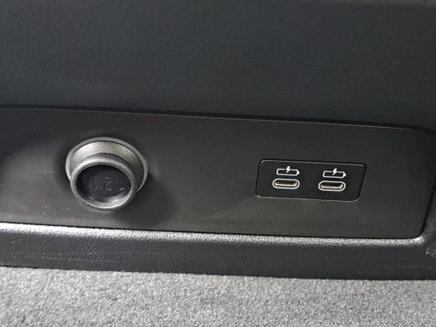 New 2026 BMW X5 xDrive50e w/ M Sport Package image 18