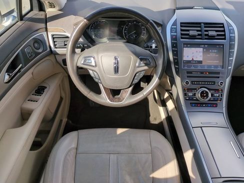 Used 2019 Lincoln MKZ Reserve image 14