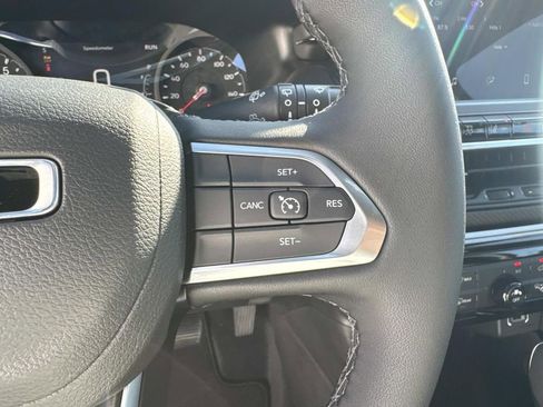 New 2026 Jeep Compass Latitude image 41