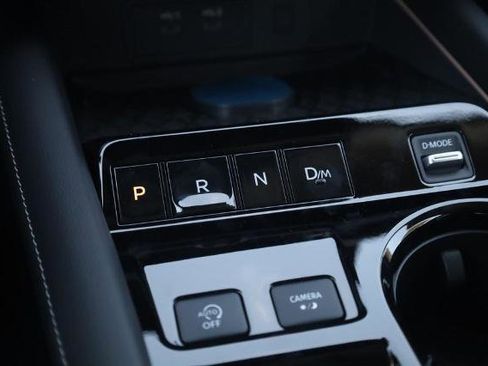 New 2026 Nissan Murano Platinum AWD/4WD image 17