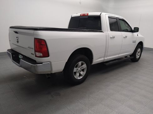 Used 2018 RAM 1500 Classic SLT AWD/4WD image 10