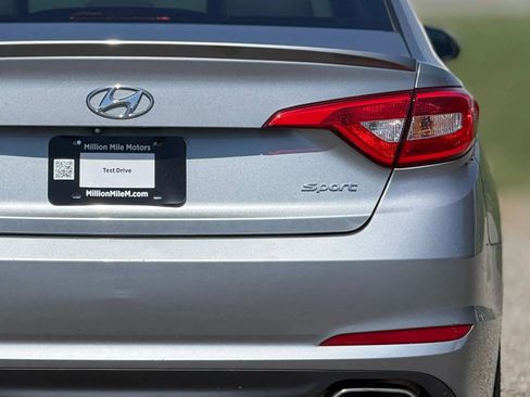 Used 2015 Hyundai Sonata Sport w/ Option Group 03 image 14