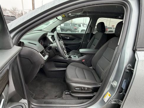 Used 2023 GMC Terrain SLE w/ Driver Convenience Package image 19