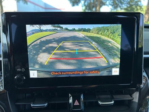 Certified 2023 Toyota Corolla Cross XLE w/ Convenience Package FWD image 25
