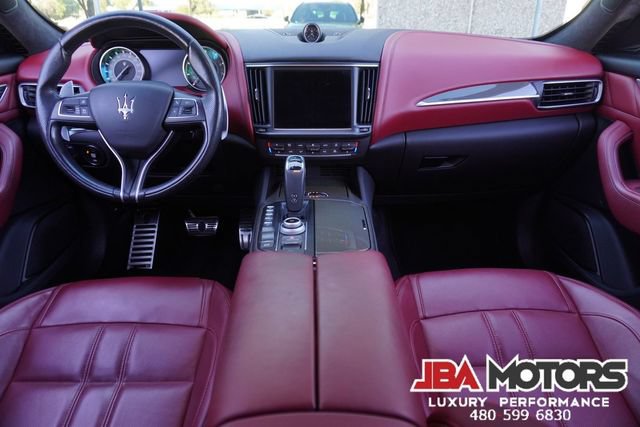 Used 2022 Maserati Levante Modena AWD/4WD image 10