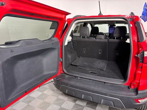 Certified 2020 Ford EcoSport SE image 31