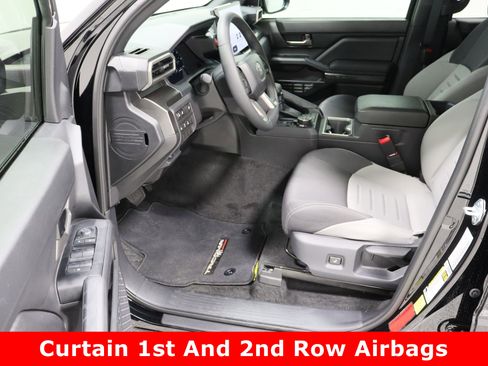 Used 2025 Toyota Tacoma TRD Off-Road image 14