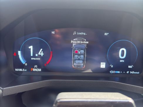 Used 2025 Ford Explorer ST AWD/4WD image 16