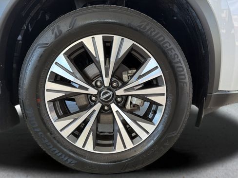 Certified 2023 Nissan Rogue SV AWD/4WD image 23
