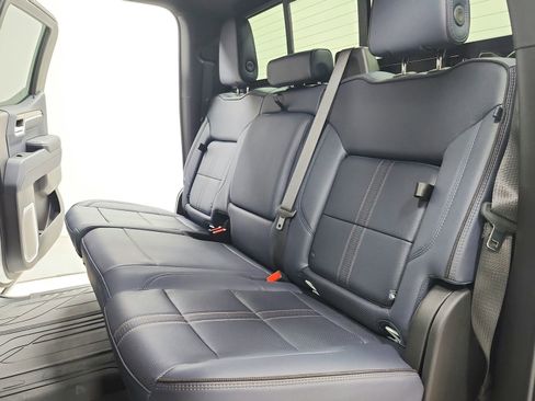 Used 2024 Chevrolet Silverado 1500 High Country AWD/4WD image 42