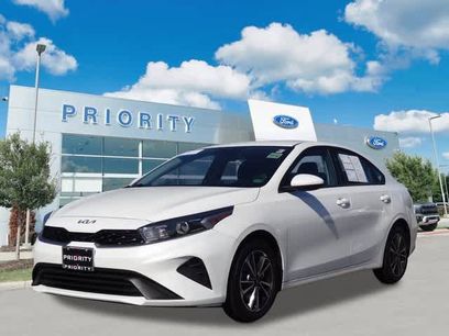 Used 2023 Kia Forte LXS