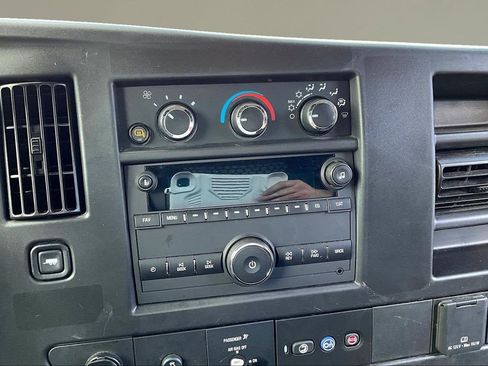 Used 2024 Chevrolet Express 2500 w/ Driver Convenience Package RWD image 10