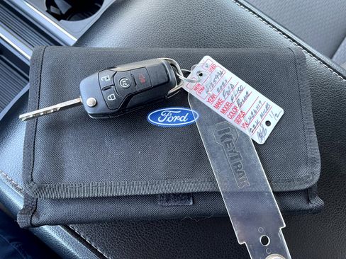 Used 2020 Ford F150 XLT w/ Equipment Group 302A Luxury image 20