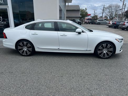 Certified 2022 Volvo S90 B6 Inscription w/ Advanced Package image 6