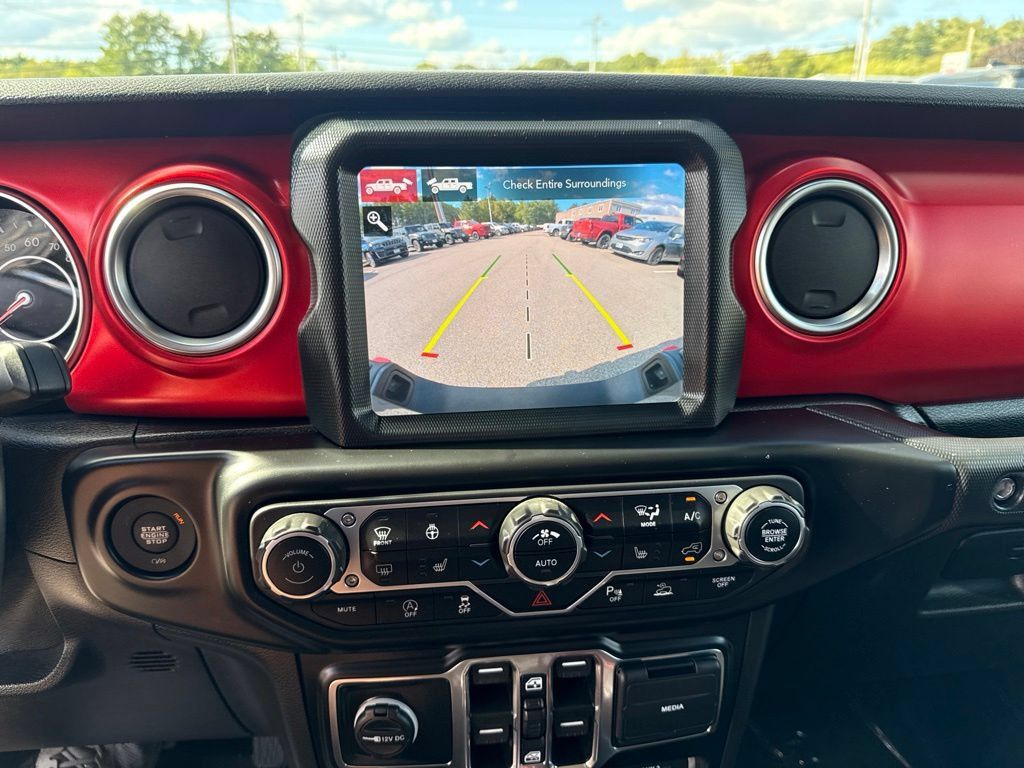 Certified 2021 Jeep Gladiator Rubicon AWD/4WD image 14