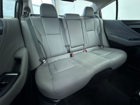 Used 2022 Subaru Legacy Limited image 44