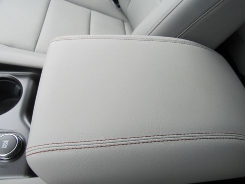 New 2026 Ford Explorer Active w/ Active Comfort Package image 27