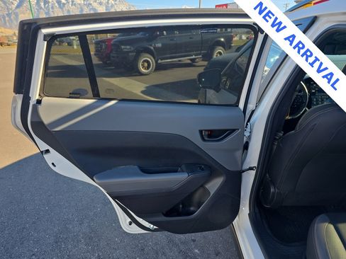 Used 2024 Subaru Crosstrek 2.5i Wilderness w/ Crosstrek Mirror Package image 31