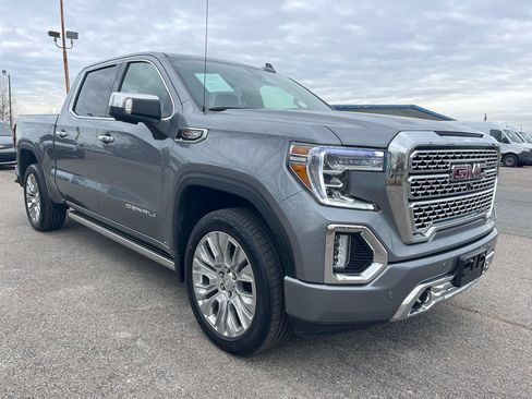 Used 2021 GMC Sierra 1500 Denali w/ Denali Ultimate Package AWD/4WD image 7