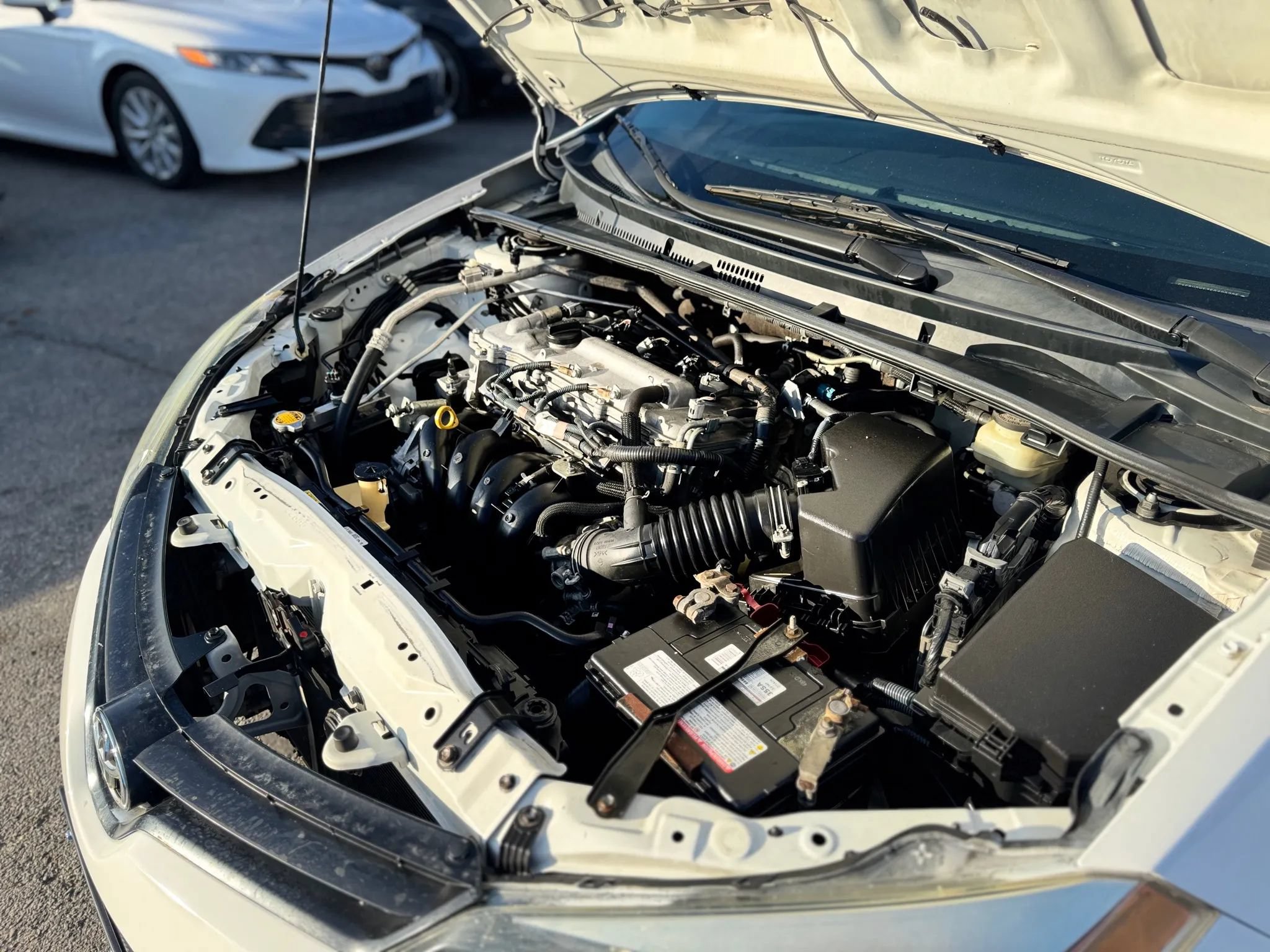 Used 2015 Toyota Corolla L FWD image 29