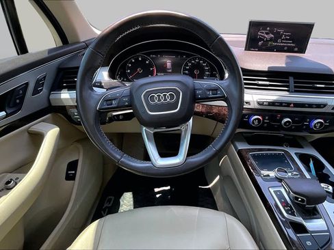 Used 2019 Audi Q7 2.0T Premium w/ Convenience Package AWD/4WD image 6