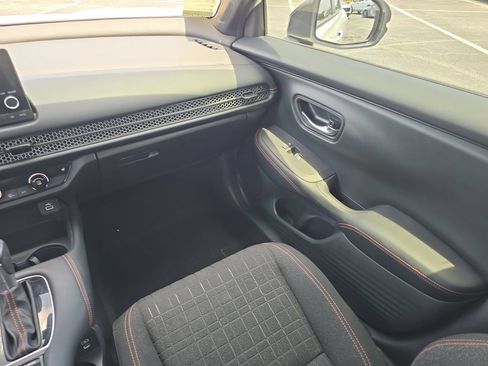 Certified 2024 Honda HR-V Sport image 12