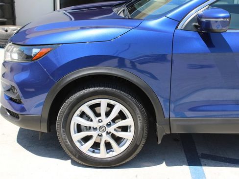 Used 2020 Nissan Rogue Sport SV FWD image 7