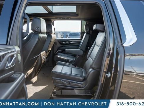Used 2024 GMC Yukon XL Denali image 21
