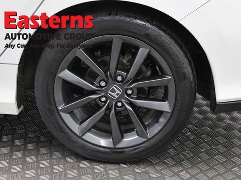 Used 2020 Honda Civic EX image 32