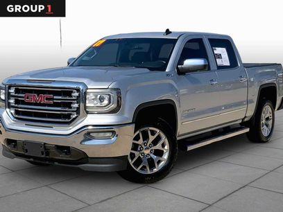 Used 2017 GMC Sierra 1500 SLT w/ SLT Premium Package