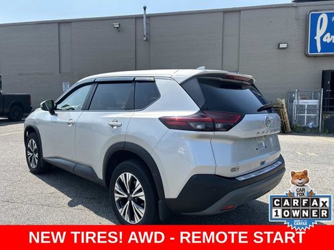 Certified 2023 Nissan Rogue SV AWD/4WD image 3