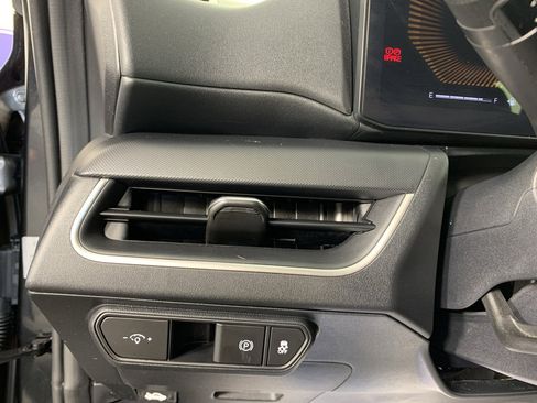 Used 2025 Kia K4 FWD image 17