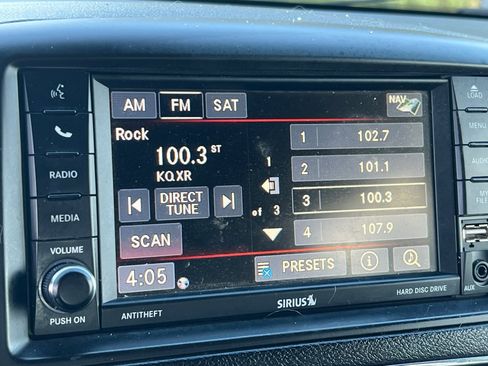 Used 2017 Dodge Grand Caravan GT image 16