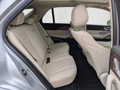 Certified 2025 Mercedes-Benz GLE 350 4MATIC image 21