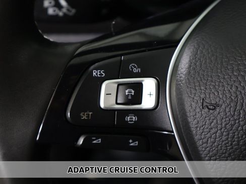 Used 2021 Volkswagen Jetta SEL Premium image 5