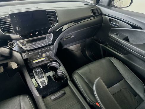 Used 2020 Honda Pilot Elite image 19