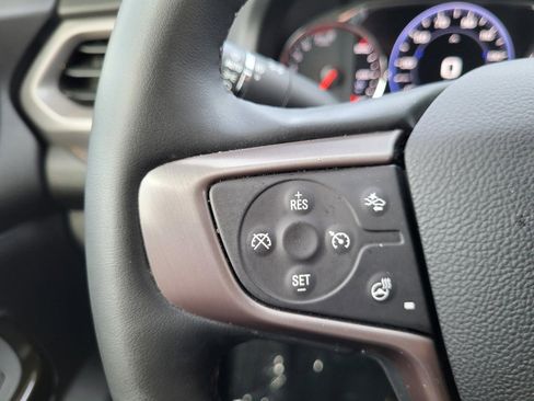 Used 2023 GMC Acadia AT4 w/ Technology Package image 20